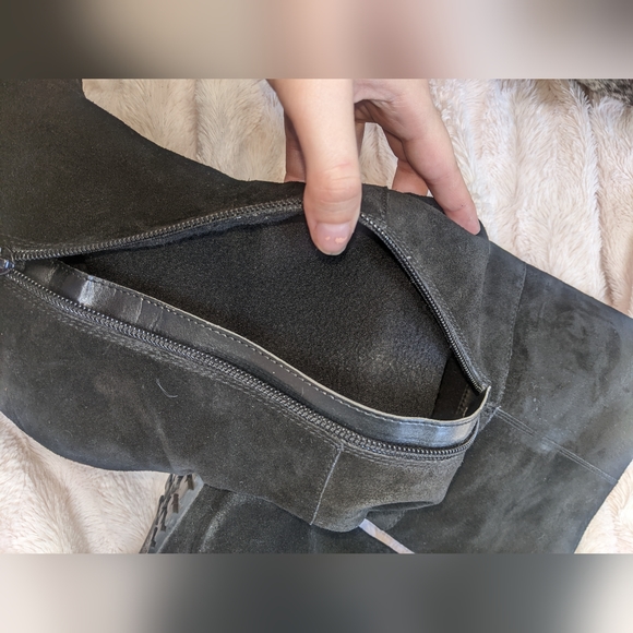 00's Suede Leather Aldo Wedge Boots - Picture 6 of 13